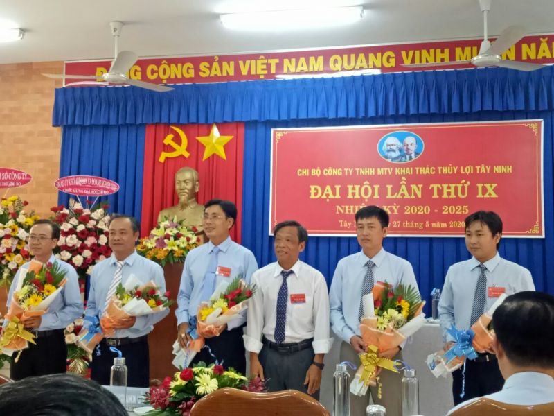 ĐẠI HỘI CHI BỘ CÔNG TY TNHH MTV KHAI THÁC THỦY LỢI TÂY NINH NHIỆM KỲ 2020-2025